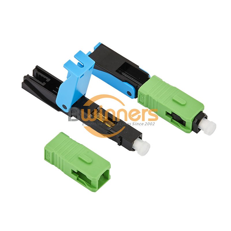 现场安装连接器