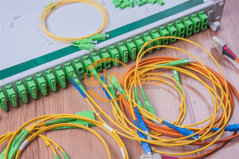 光纤跳线