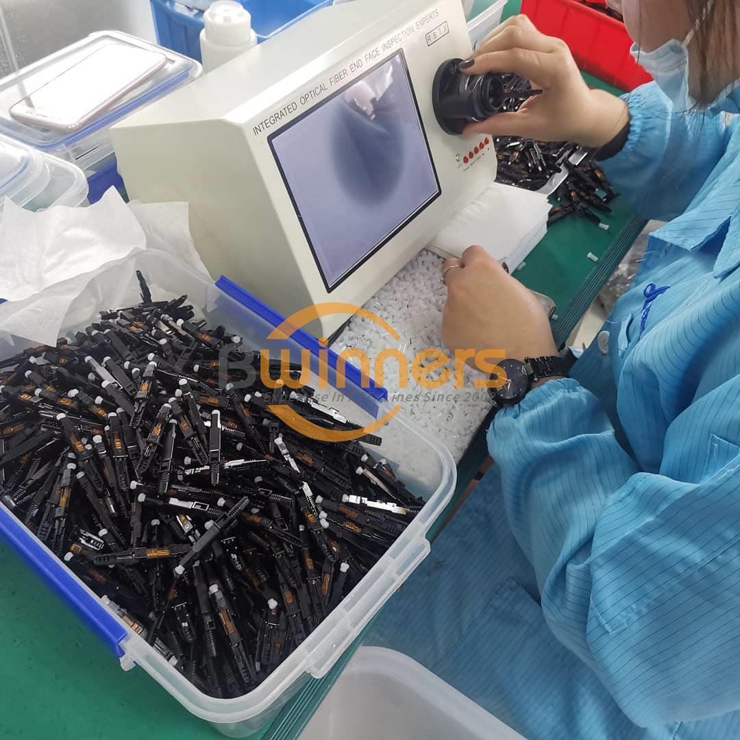 连接器rápido de fibra óptica