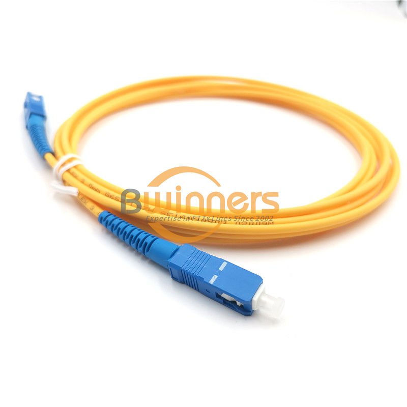 Cable de conexión de fibra